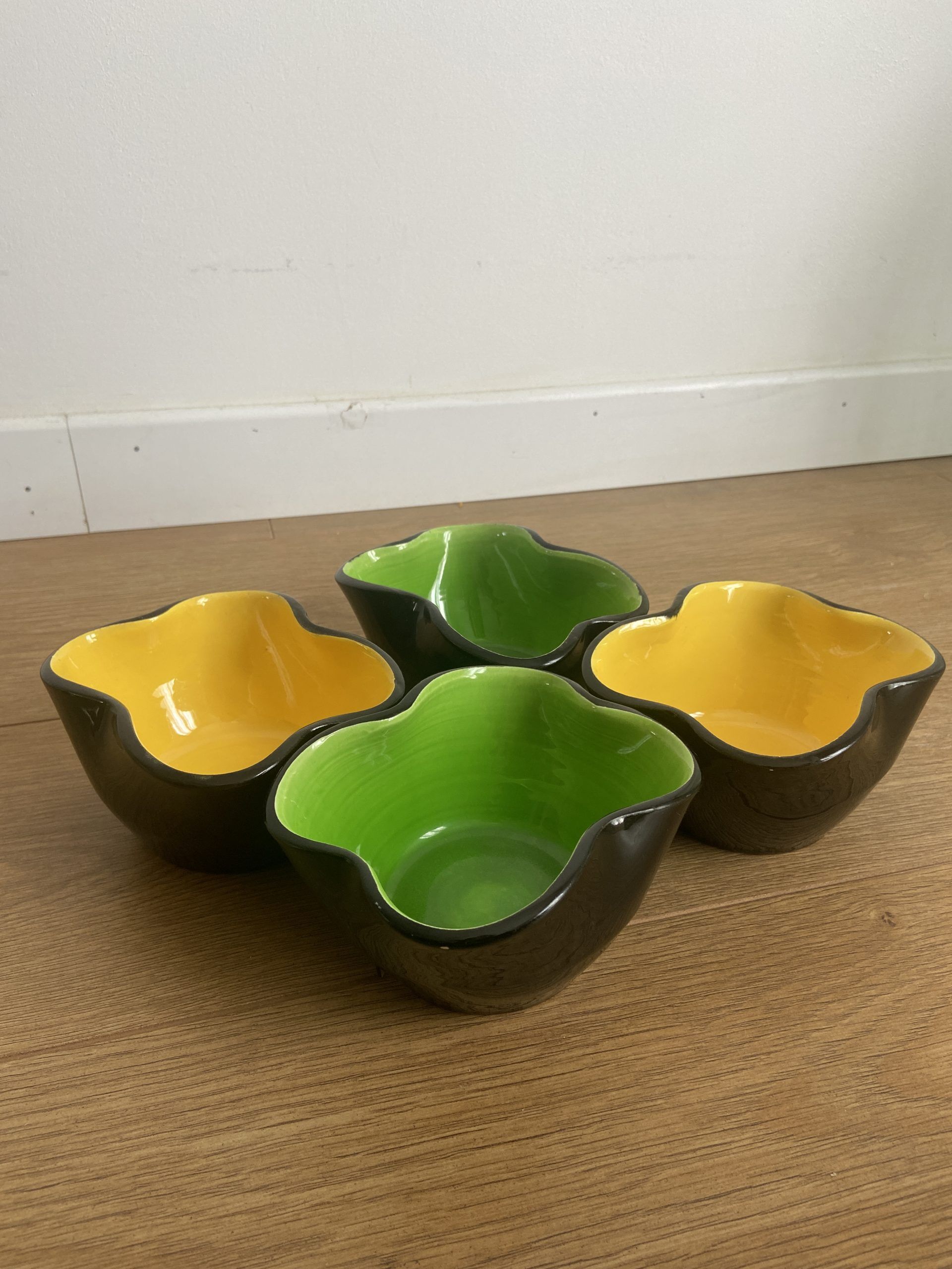 Set of 4 ceramic bowls or empty pockets from the Kéramos workshop in Sèvres, 1950
