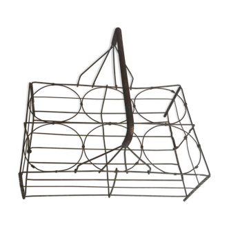Metal glass holders