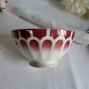 Old bowl in earthenware DIGOIN SARREGUEMINES with faceted burgundy.