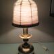 Lampe en laiton brossé et abat jour en laine  ecru  vintage années 70
