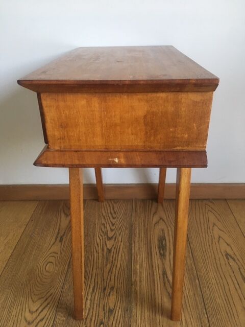 Bedside feet compass