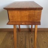 Bedside feet compass