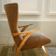 Fauteuil haut scandinave wing chair velour marron