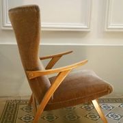 Fauteuil haut scandinave wing chair velour marron