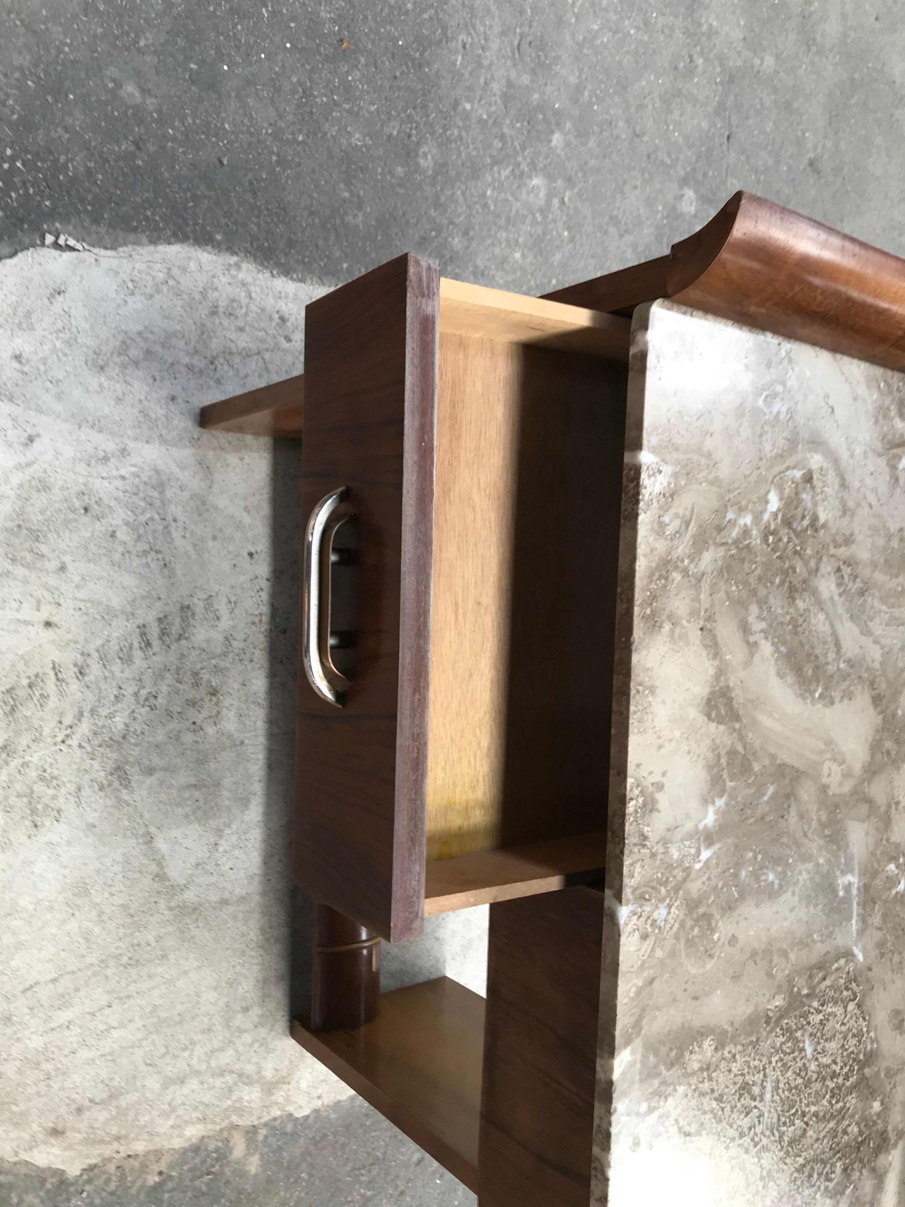 Art Deco era dressing table