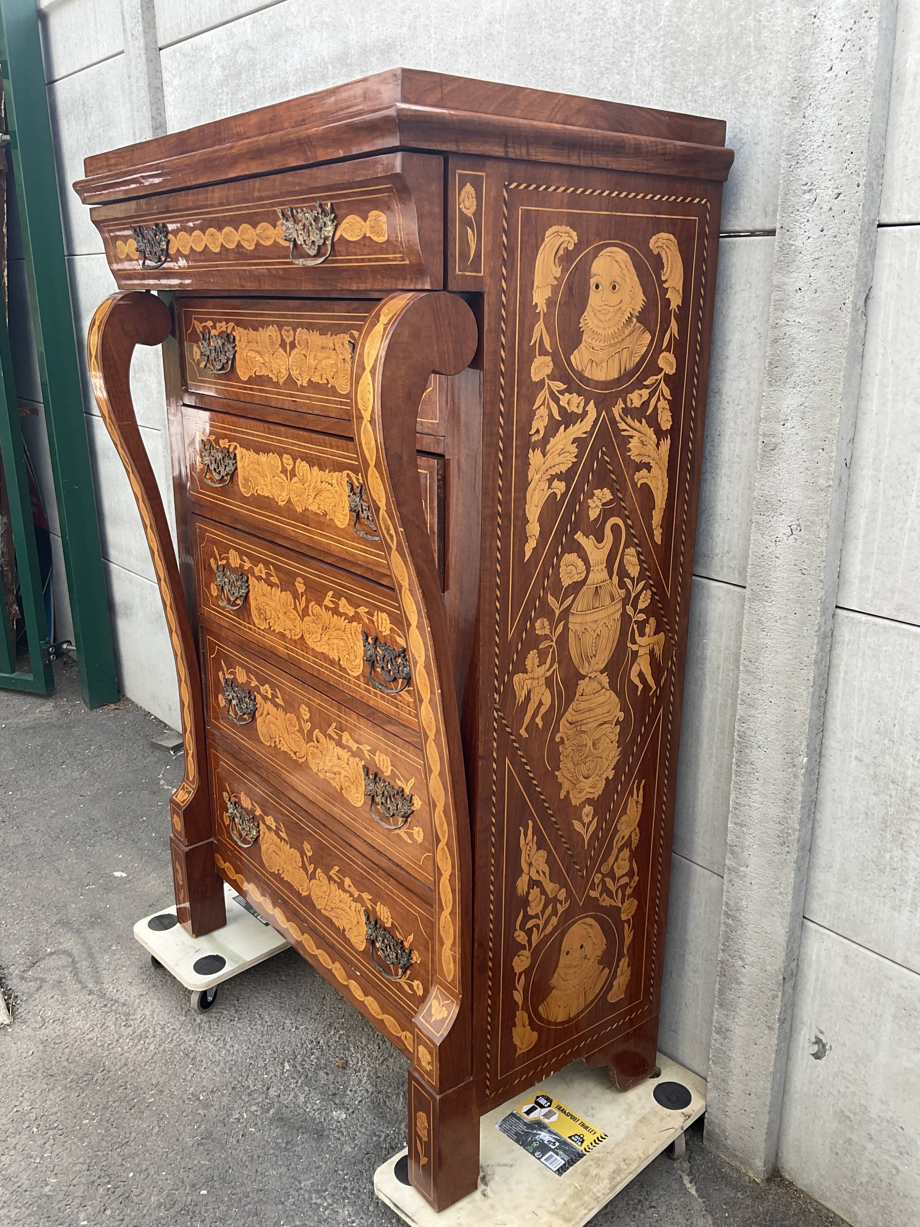 Commode marquèteries hollandaise