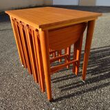 4 nesting teak rolling table Scandinavian design from the 60s Poul Hundevad