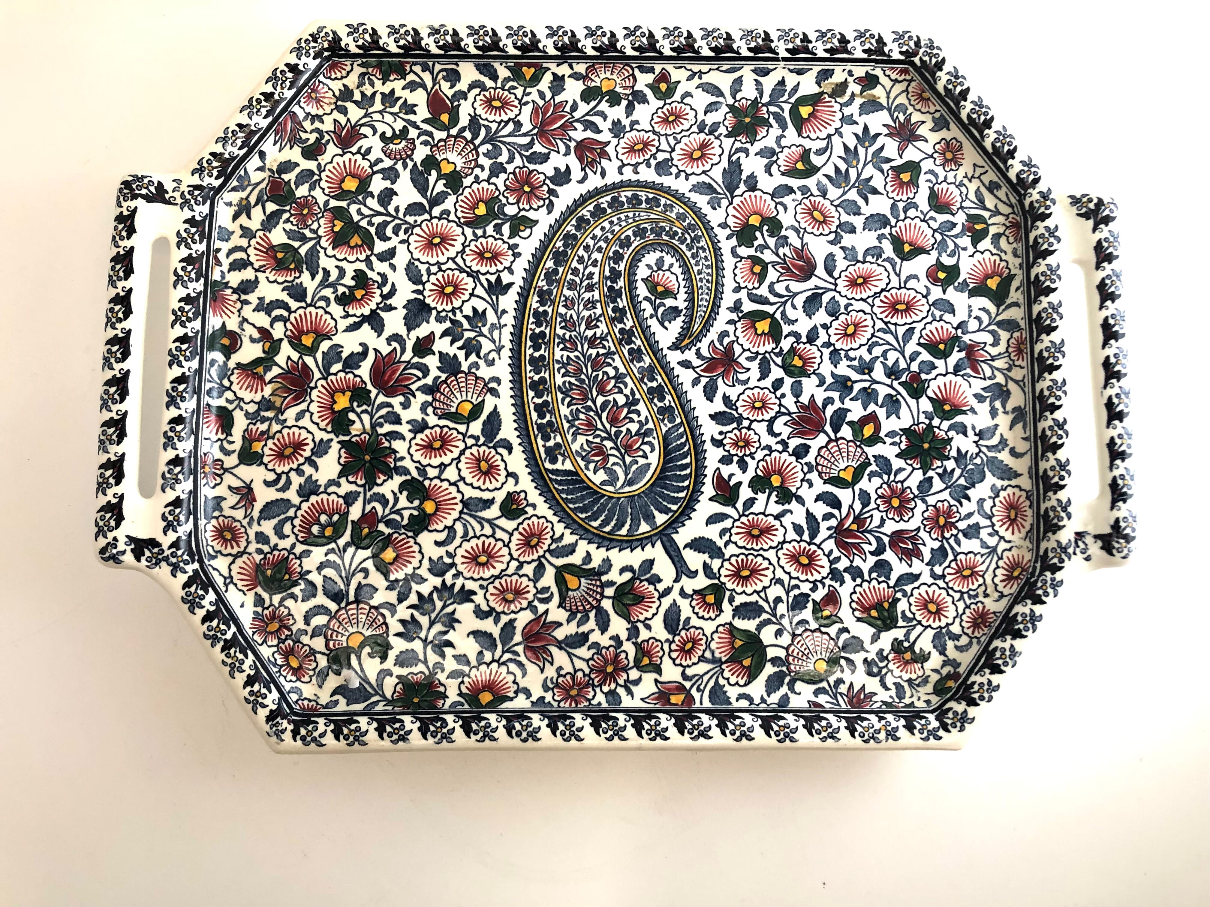 Plateau en faience de gien décor bohrée ou cachemire