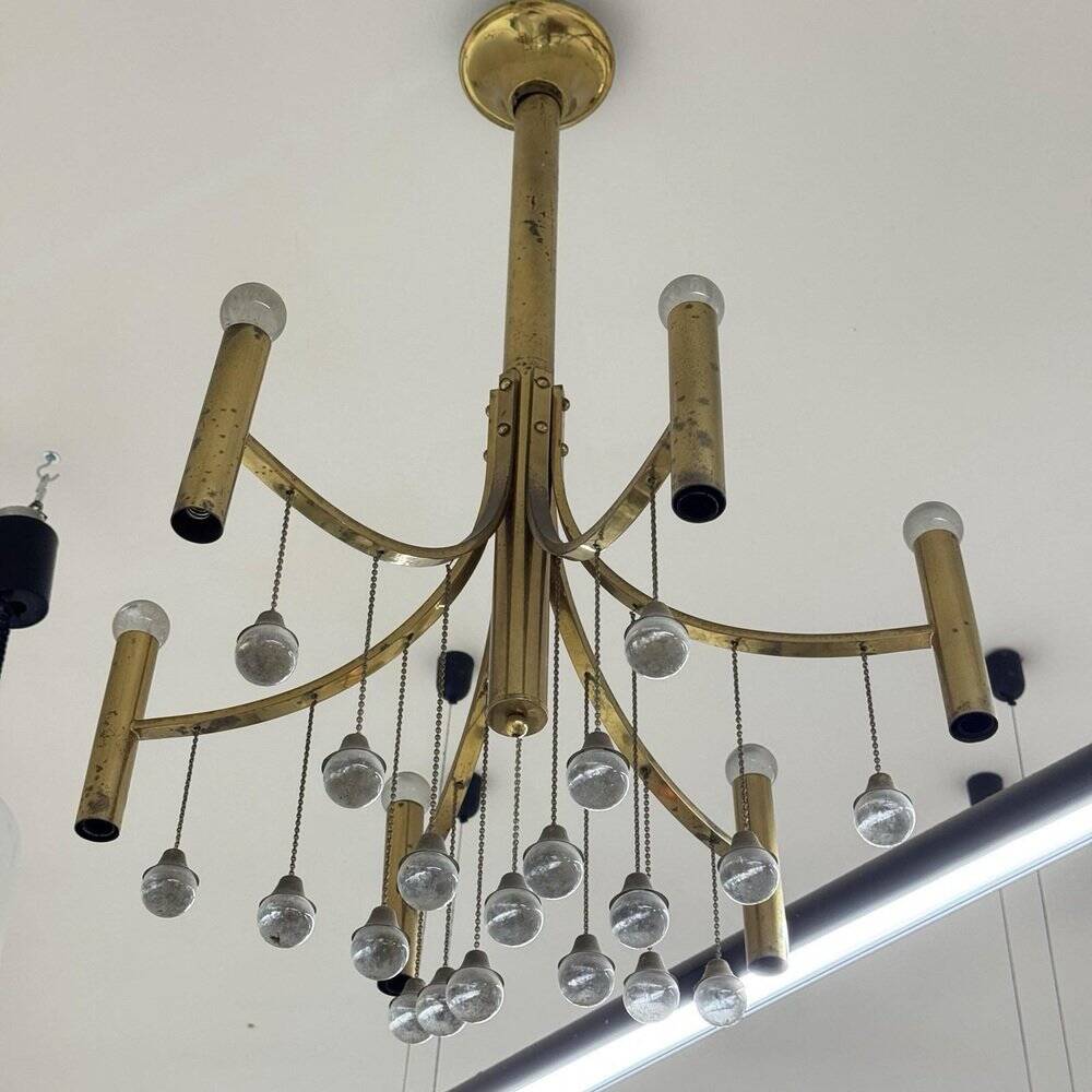 Chandelier en laiton de style mid-century moderne attribué à Gaetano Sciolari, 1970
