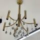Chandelier en laiton de style mid-century moderne attribué à Gaetano Sciolari, 1970