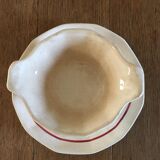 Porcelain gravy boat stamped Sarreguemines France, Chatenois model