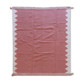 Tapis rose minimaliste