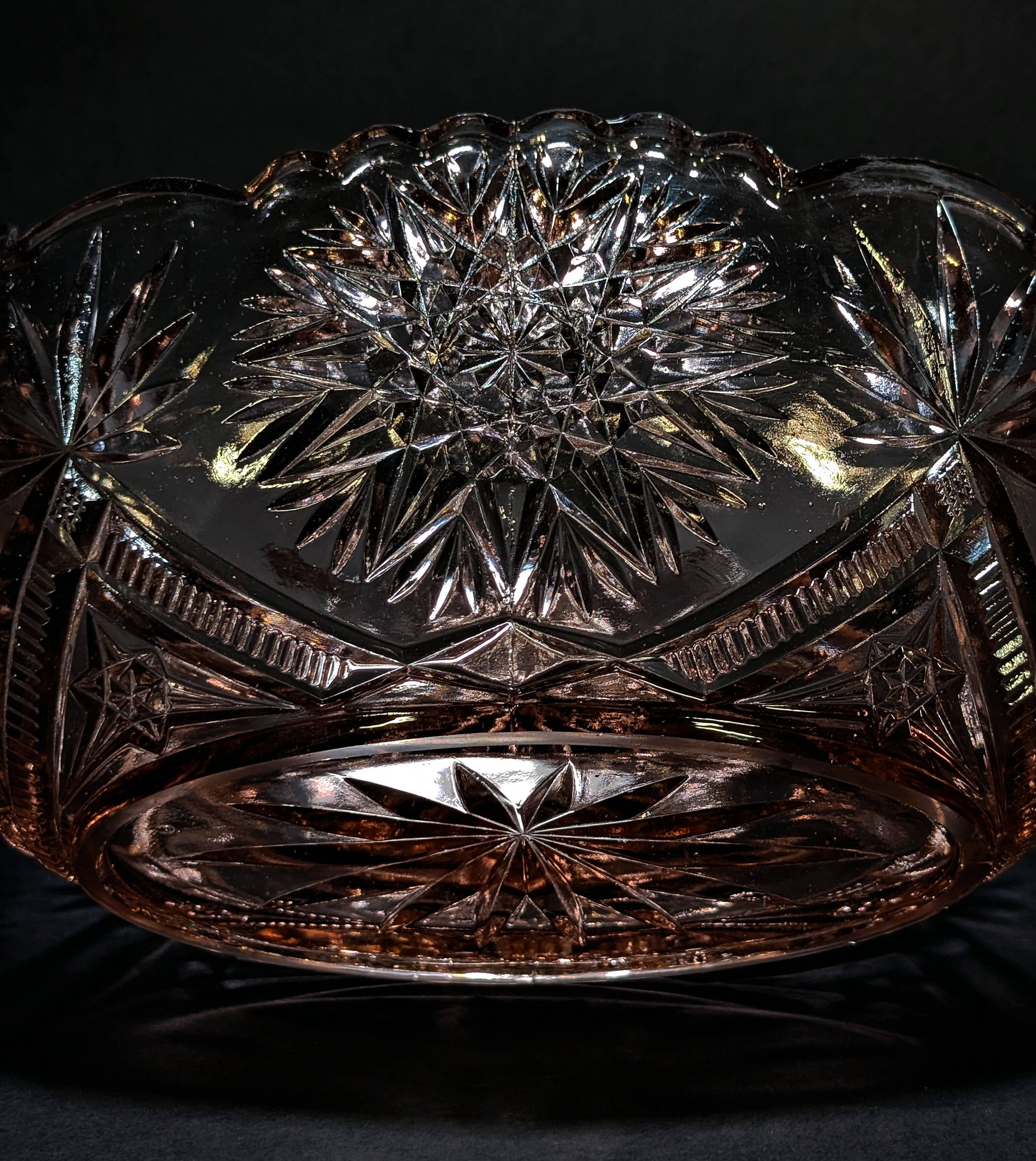 Vintage coupe in Depression Glass (Rosaline Glass)