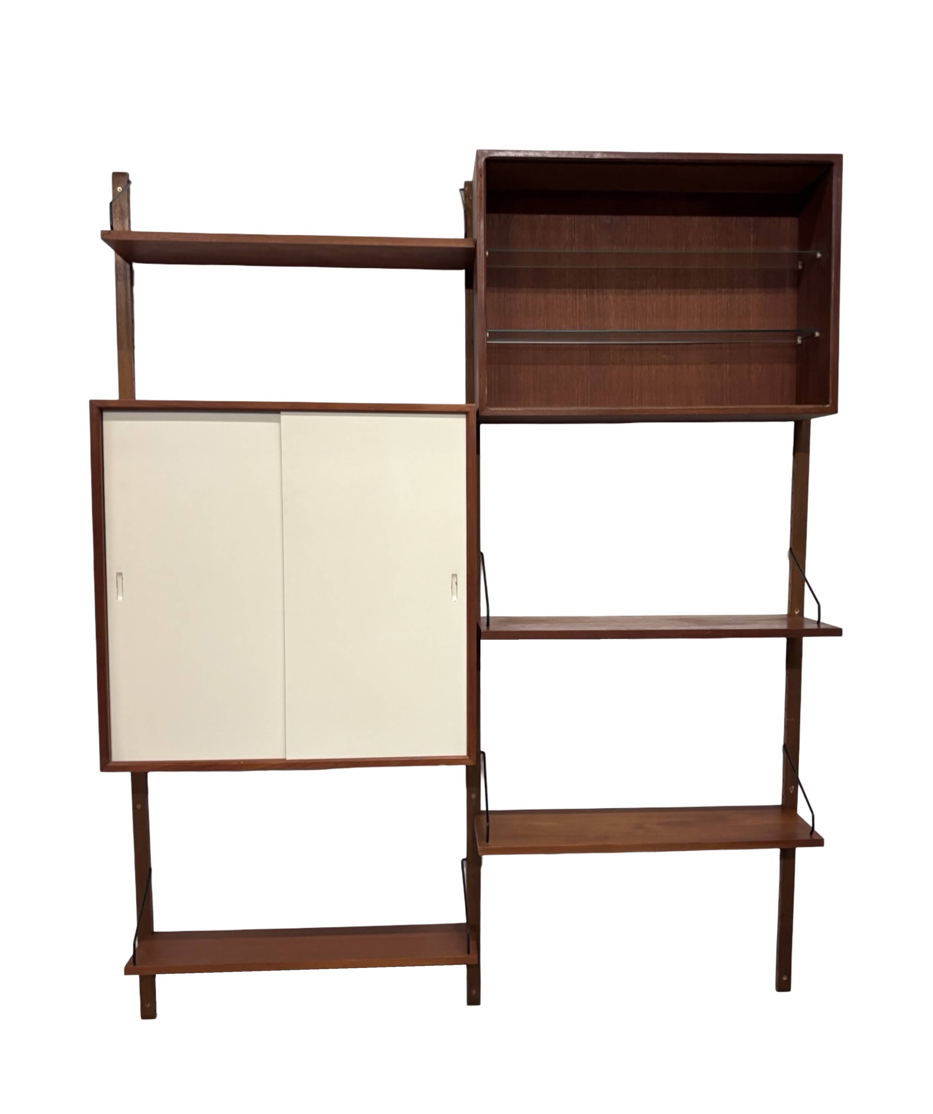 Vintage Poul Cadovius Royal System wall system wall unit