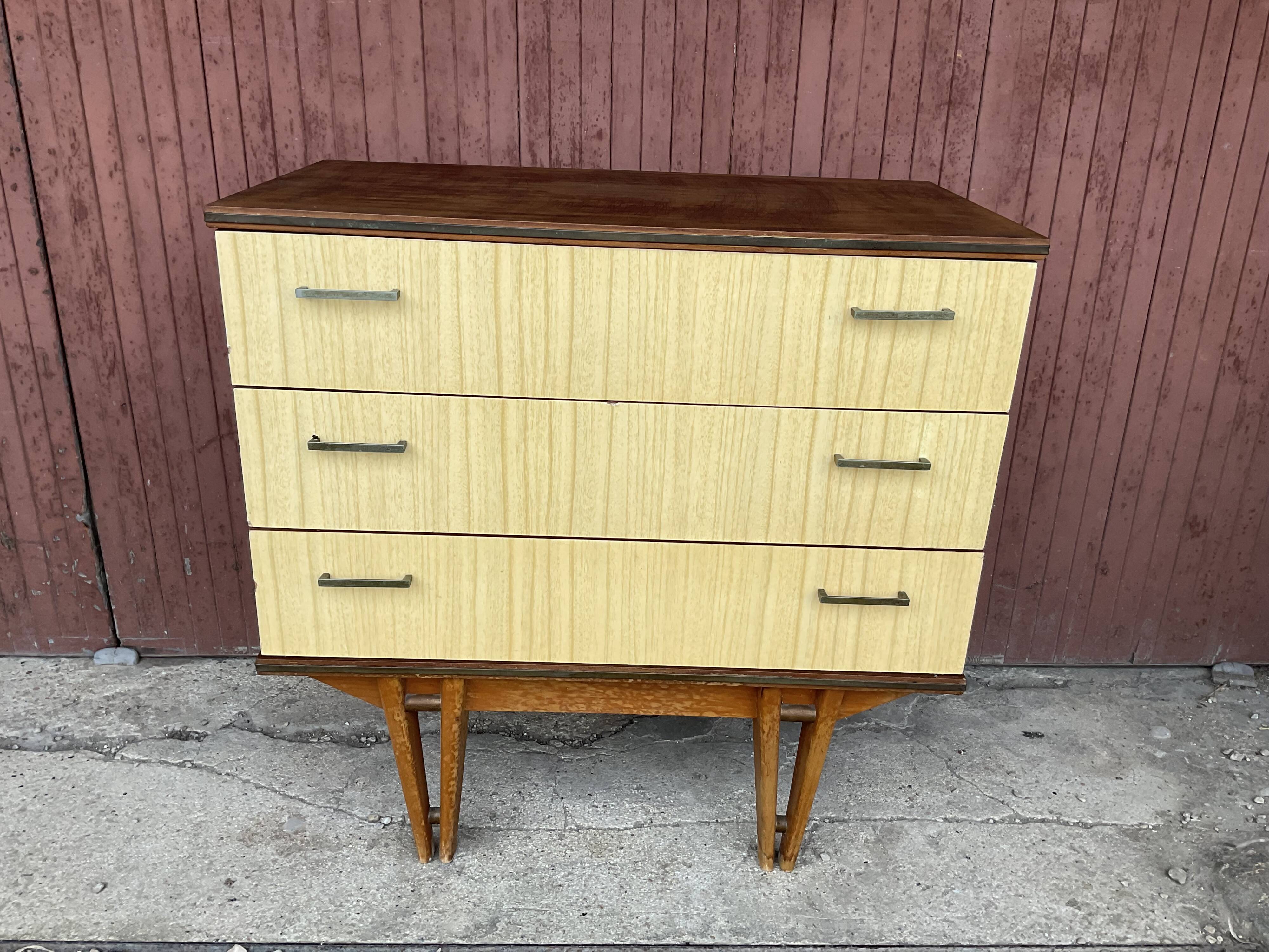 Vintage chest of drawers
