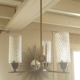 Three-pointed chandelier