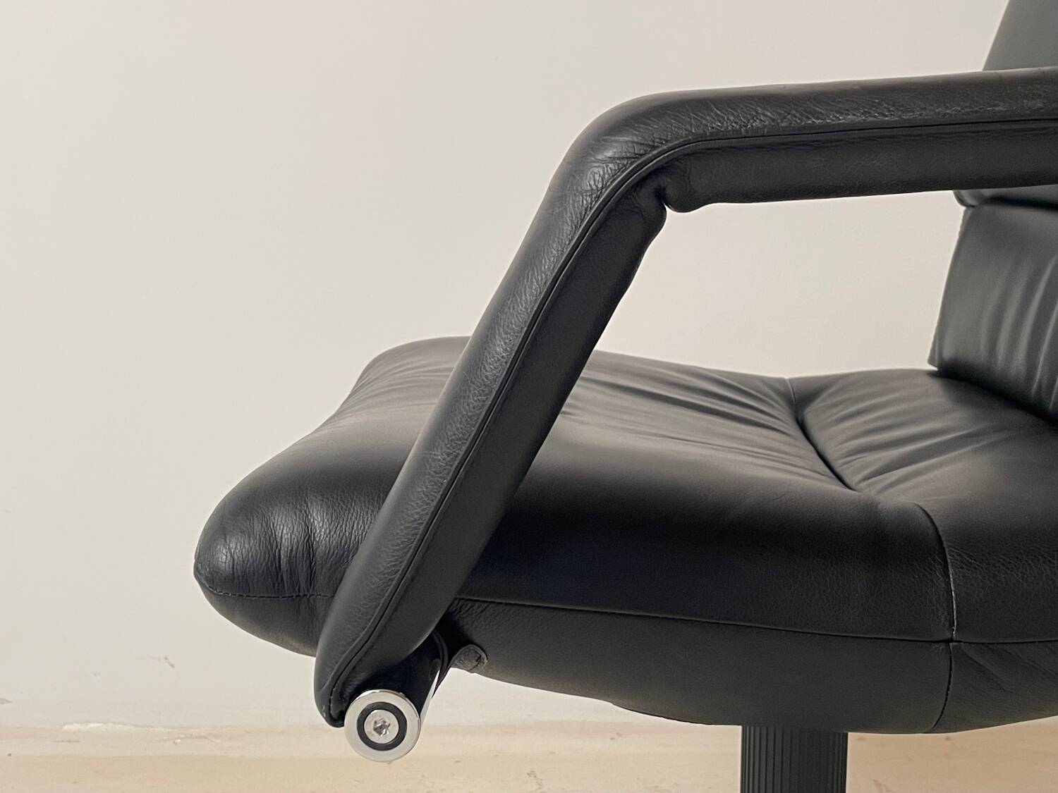 Vitra Mario Bellini office chair