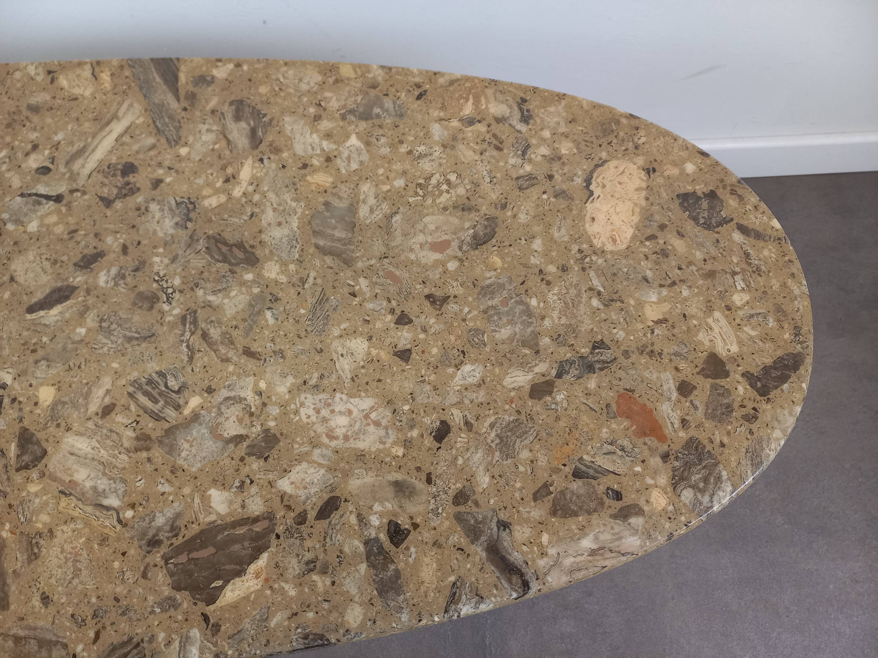 Vintage coffee table in reconstituted stone