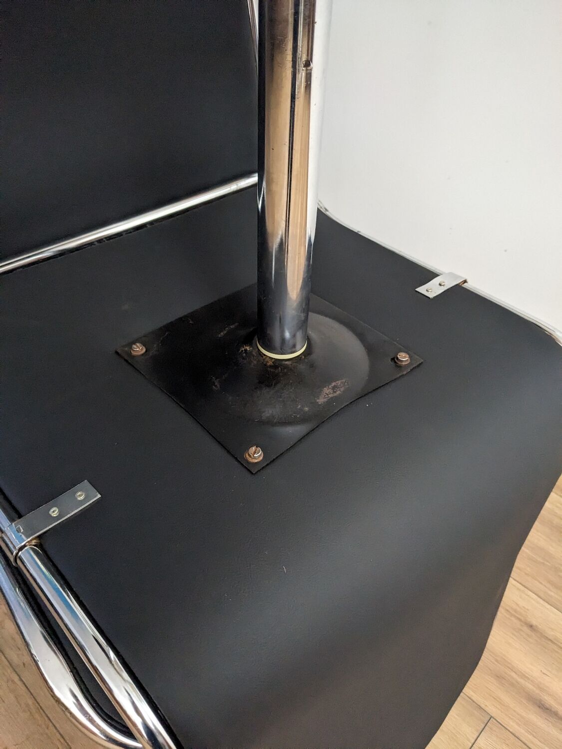 4 vintage swivel chairs