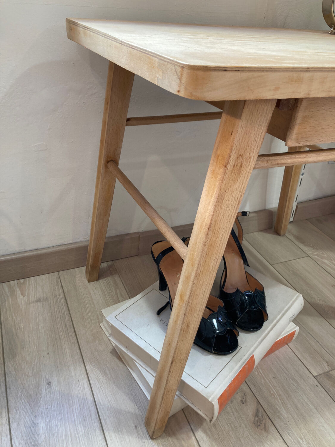 Bedside table 60s scandinavian wooden foot compass