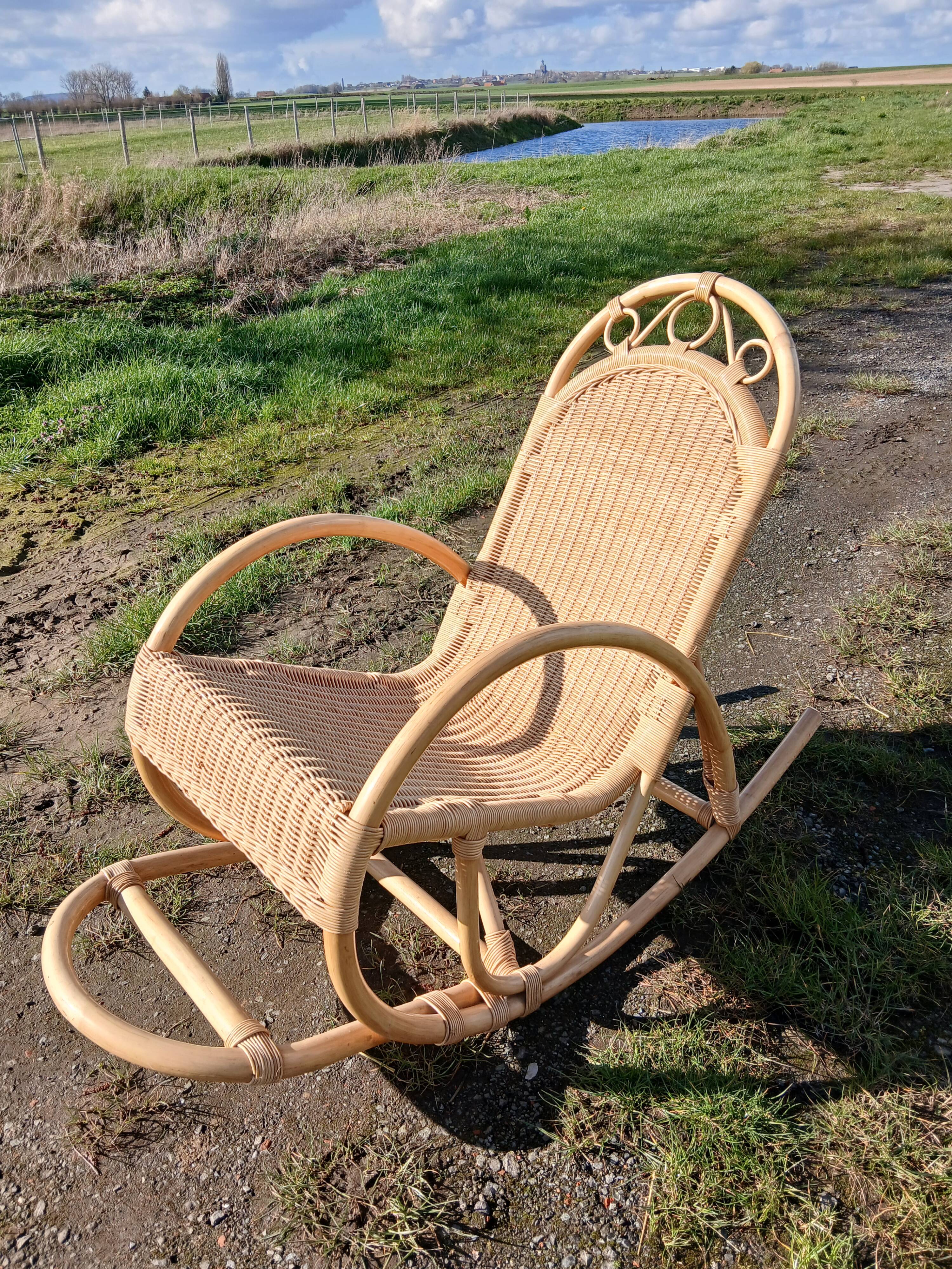Rocking chair