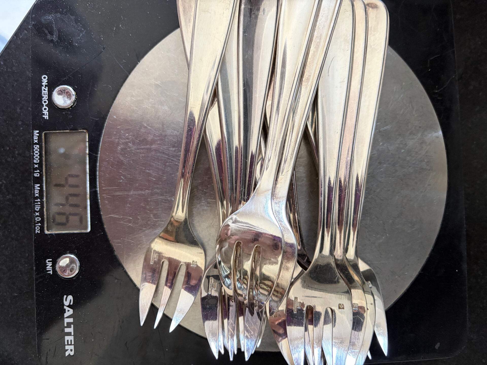 Box of 12 cake forks