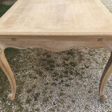 Table de style Louis XV décapée