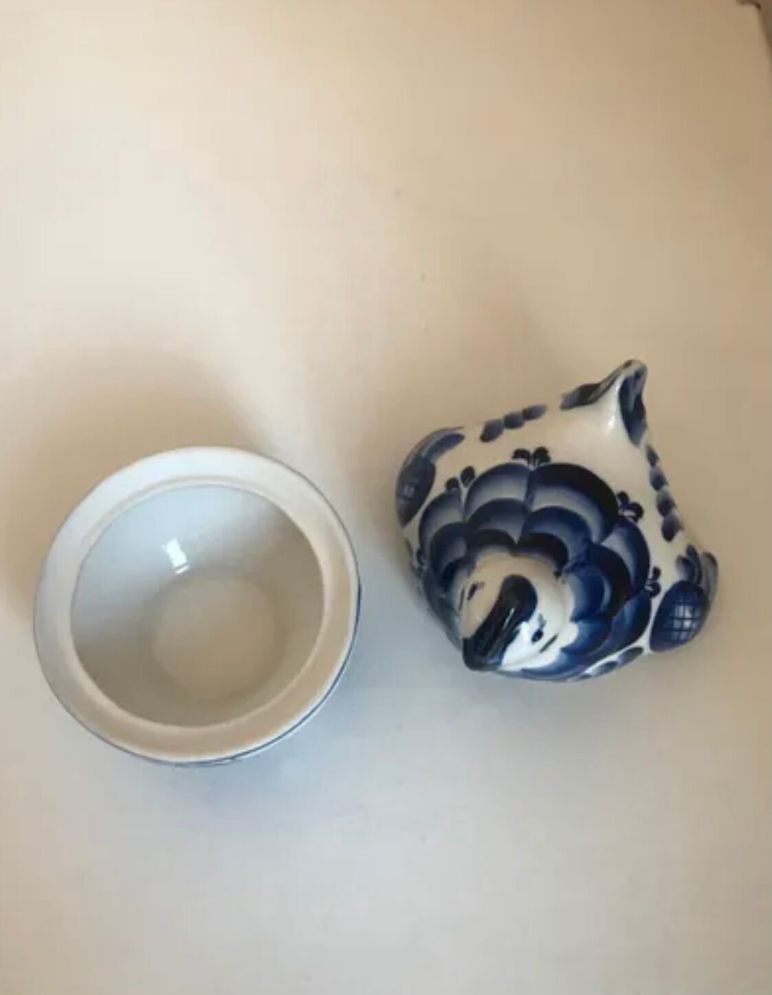 Set of cups and sugar bowl