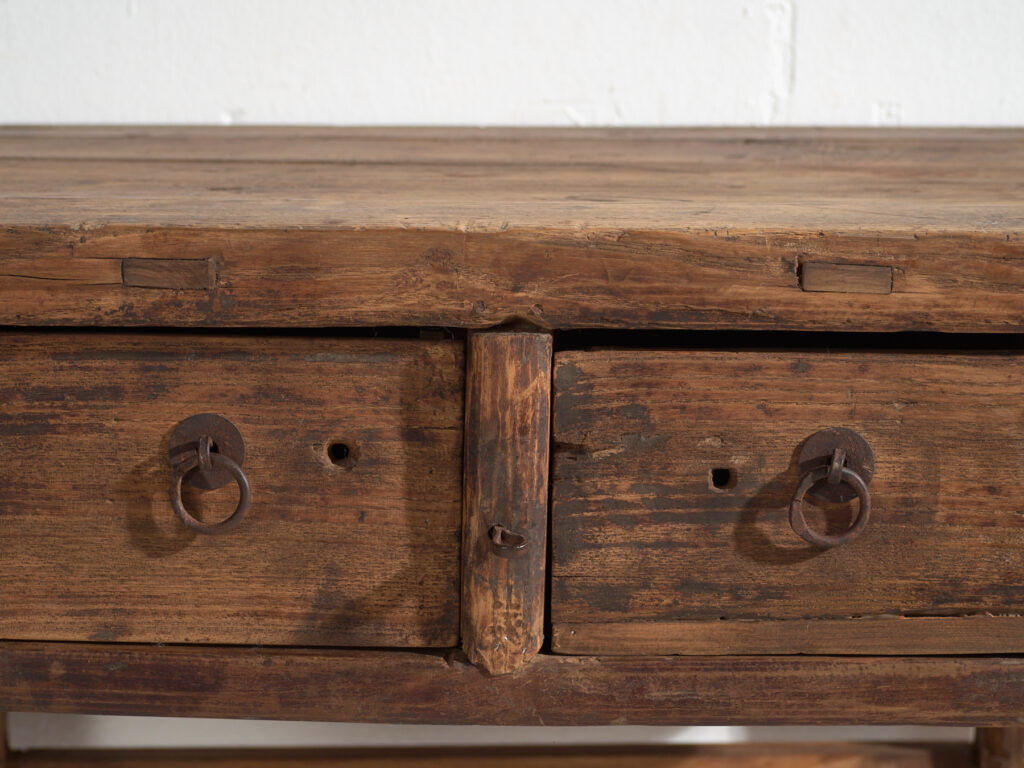 Console ancienne en bois d'orme – Chine, vers 1920