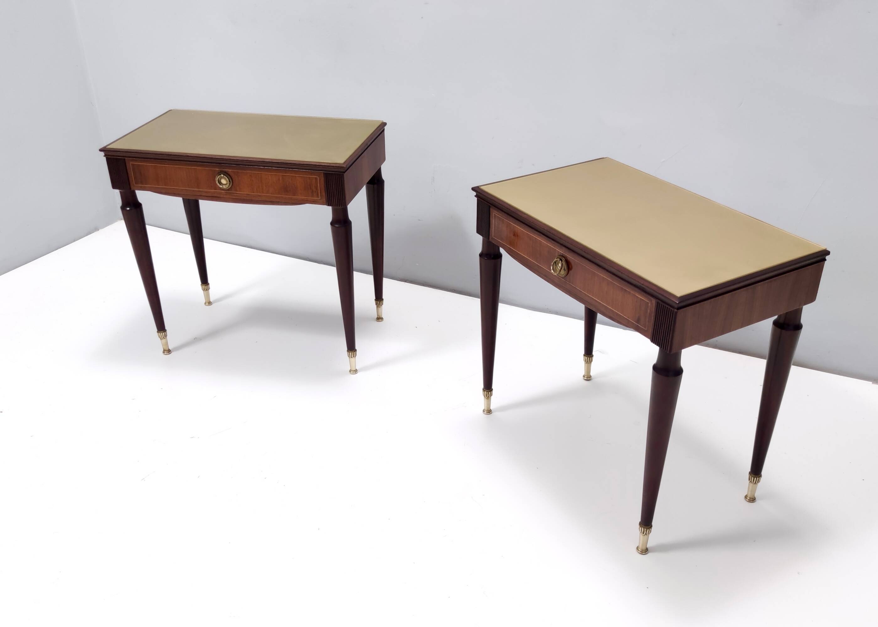Pair of Beech and Ebonized Walnut Nightstands Attr. to Paolo Buffa, Italy
