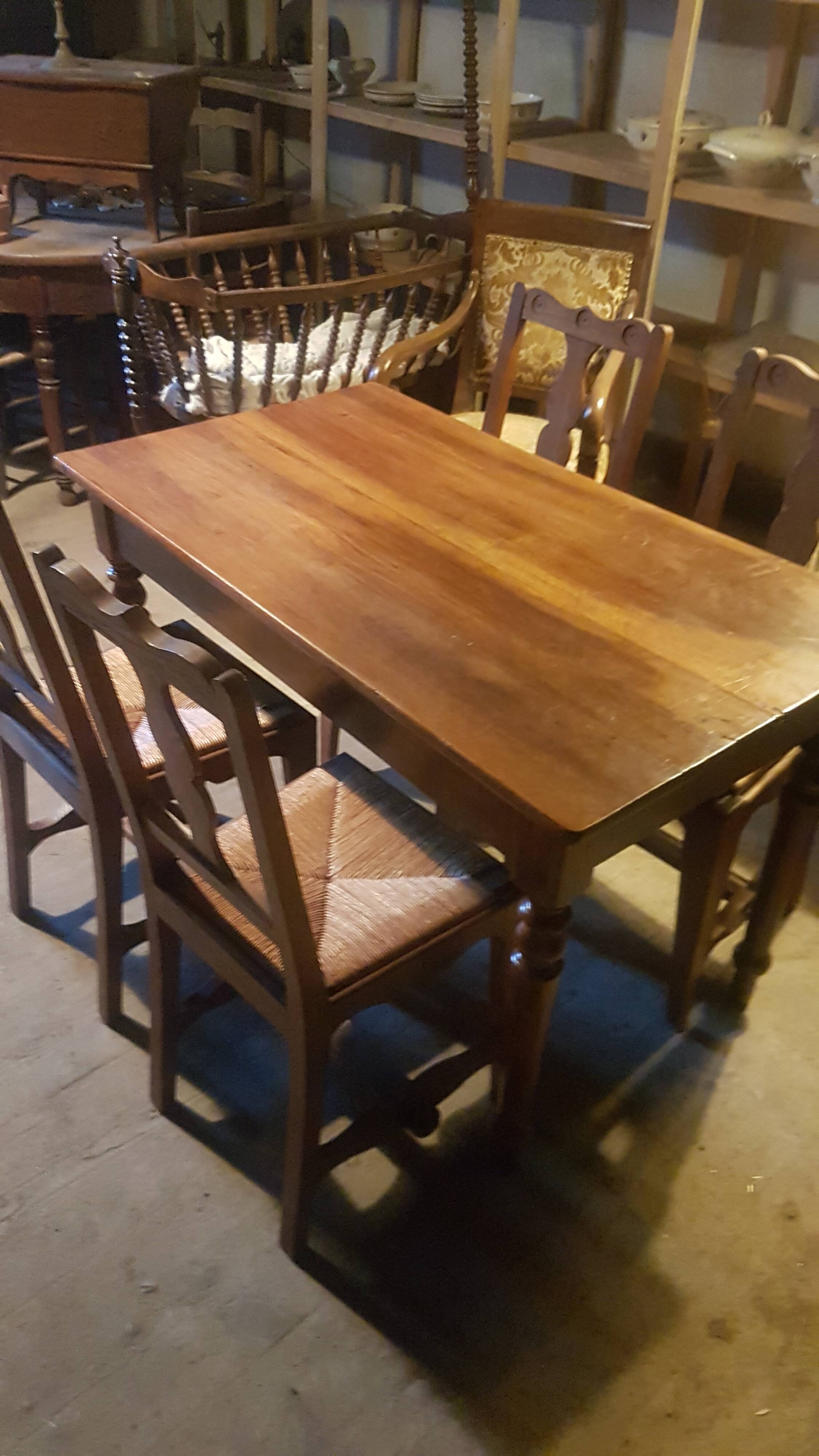 Bistro table 1900