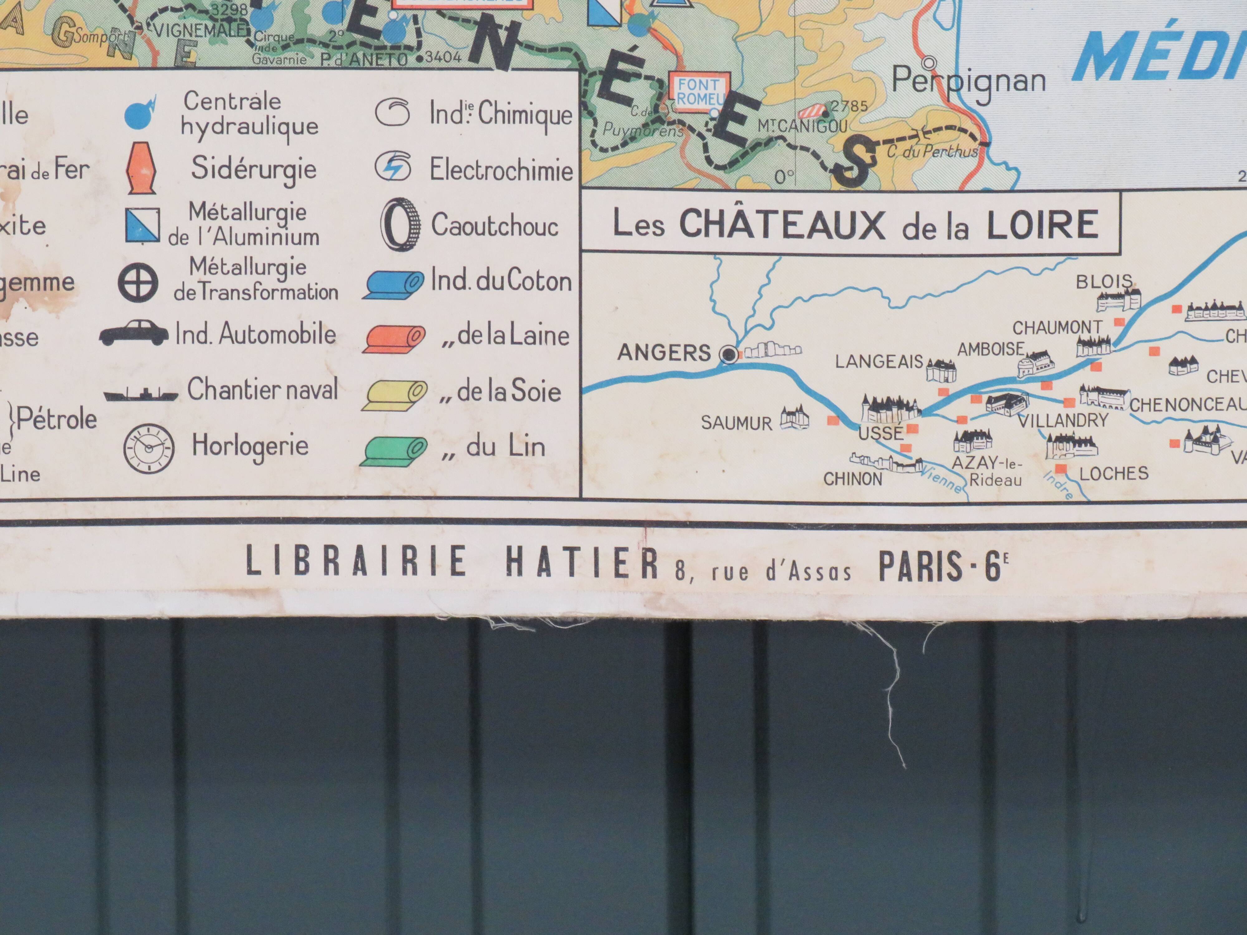Old school map France/Paris No.48 Hatier edition