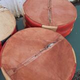 5 poufs