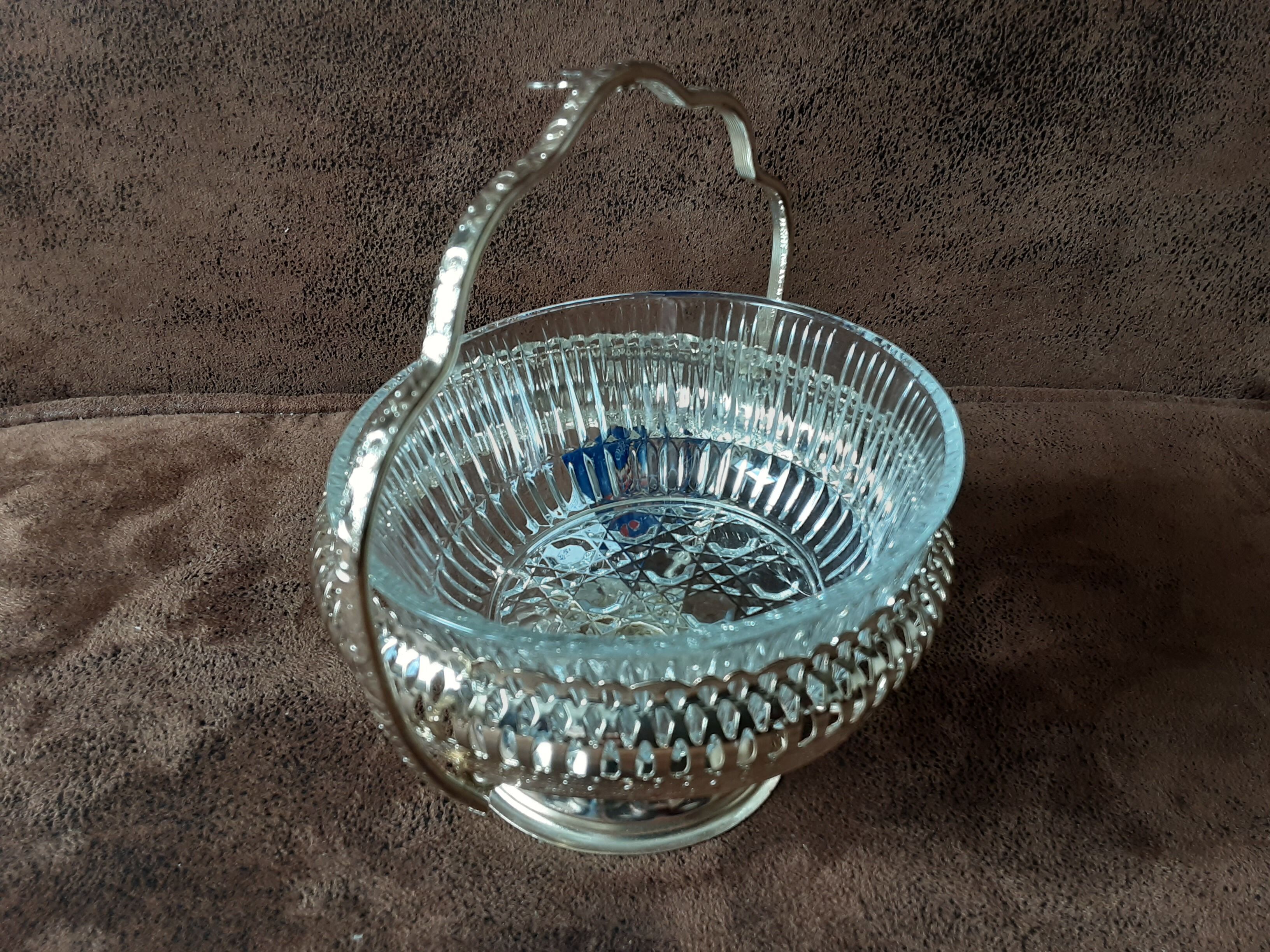 Small English footed cup