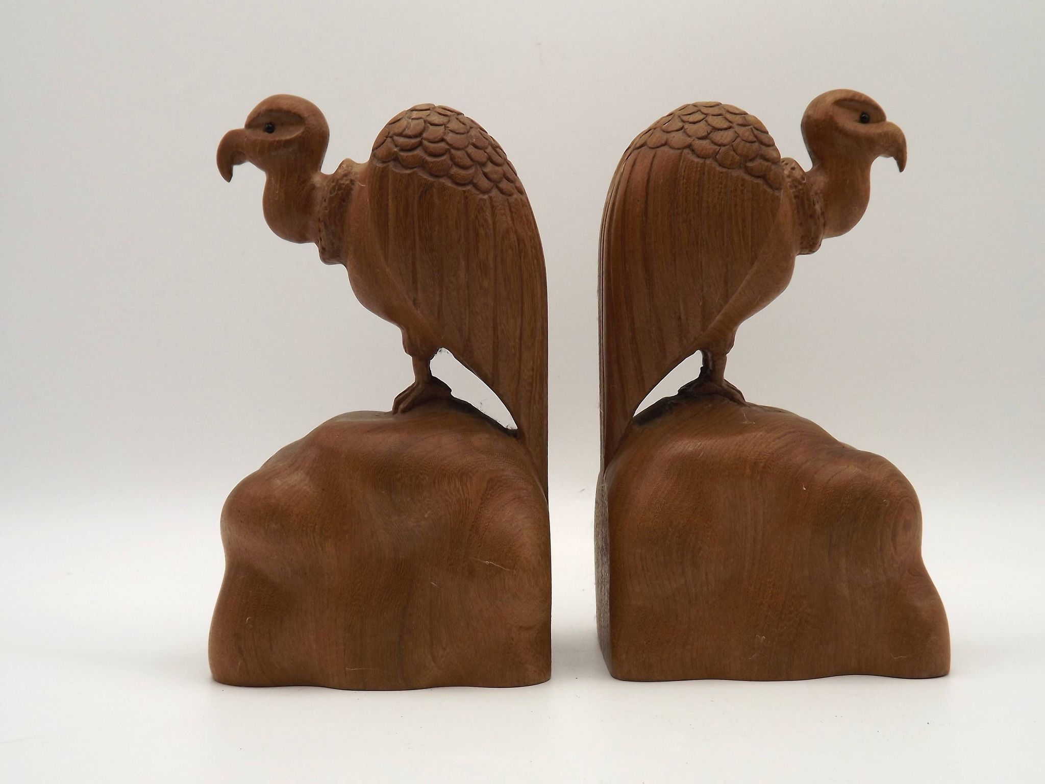 Unusual Pair of Vintage Hand-Carved Vulture on a Rock Wooden Bookends