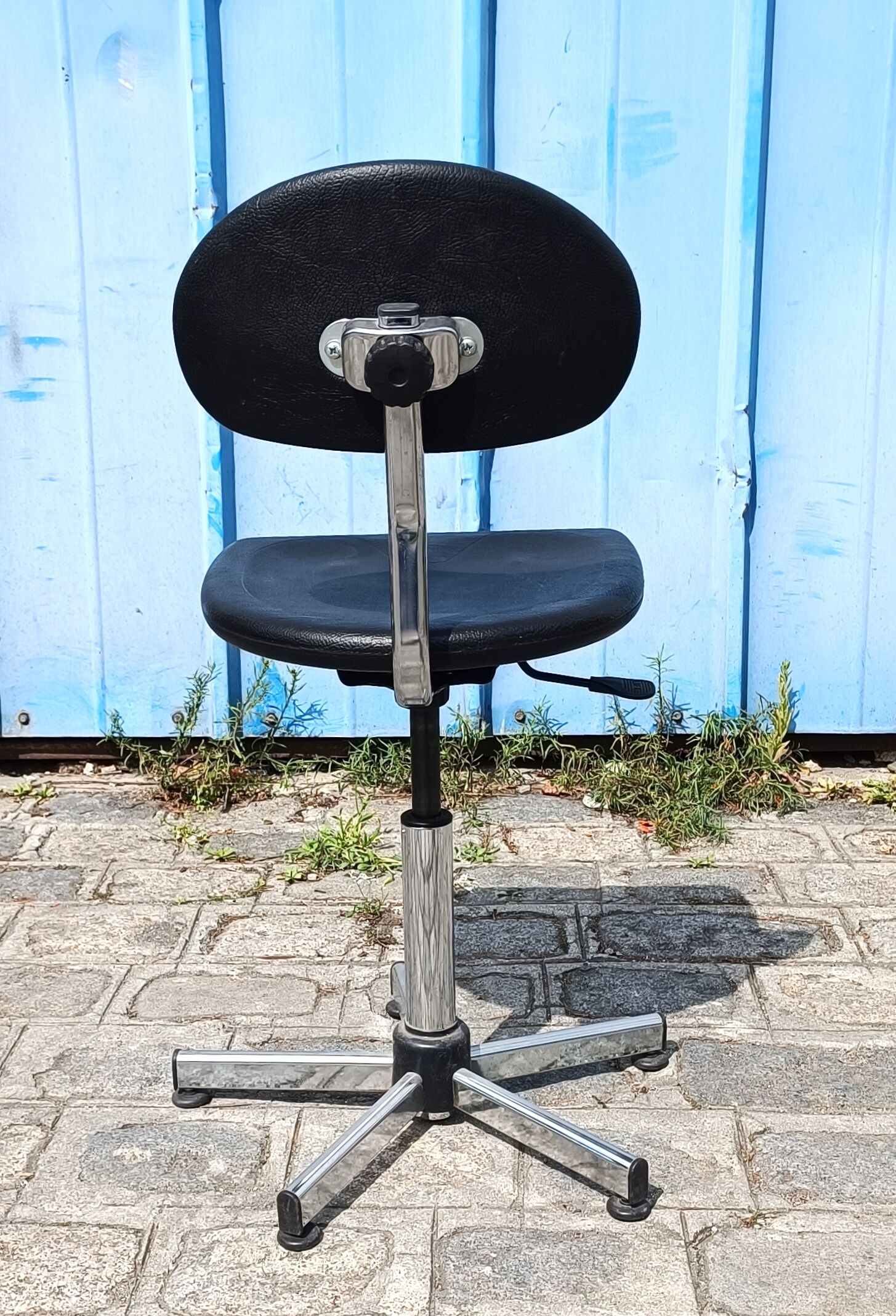 Vintage, ergonomic office chair