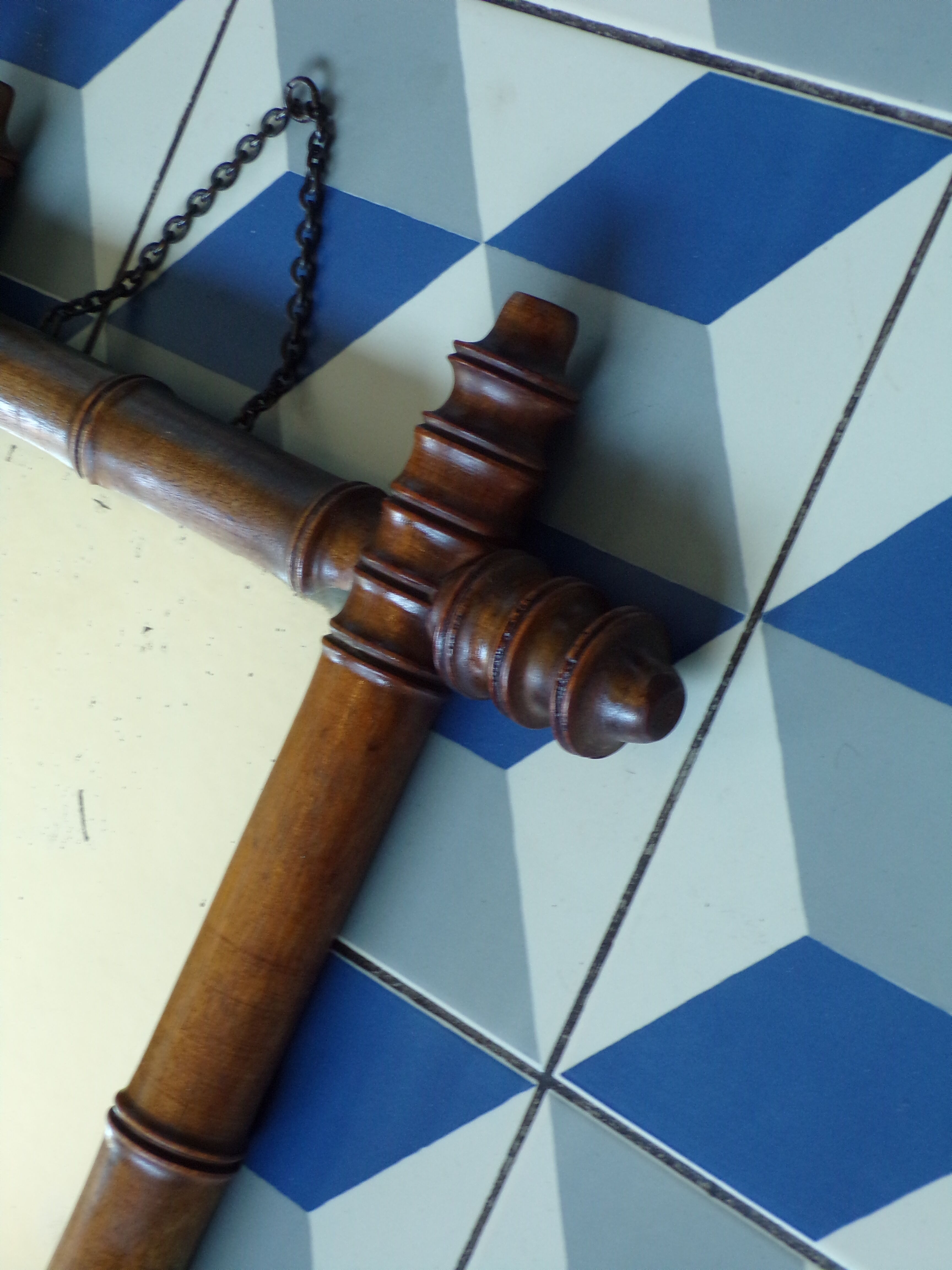 Mirror imitation bamboo frame