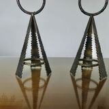Pair of "brutalist" candlesticks in forged and hammered raw steel 70s