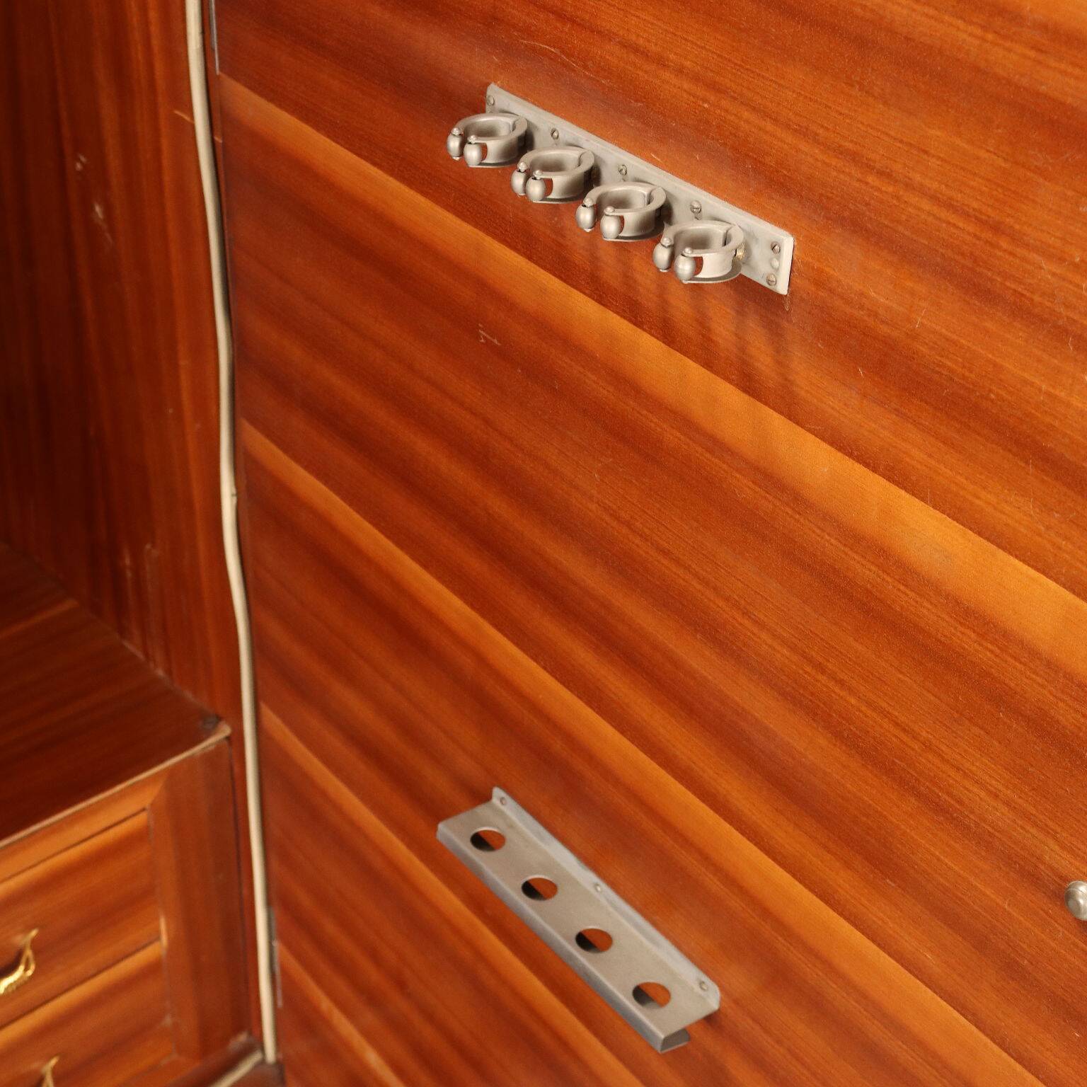 Wardrobe cabinet from the 1940s