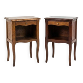 Paire de tables de chevet style Louis XV en chêne