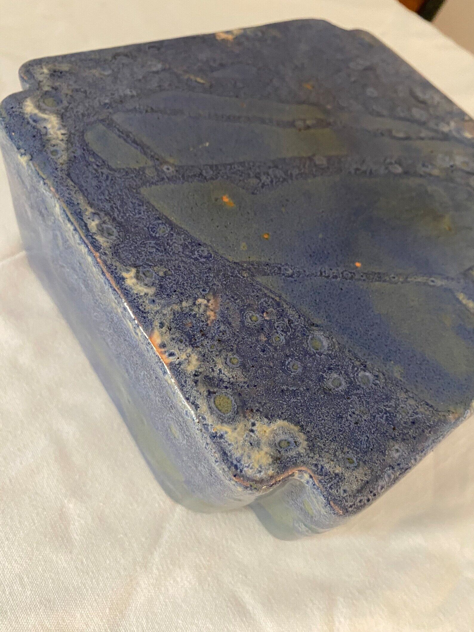 Square flat in blue glazed stoneware
