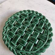 Dessous de plat en céramique tressée verte style Vallauris