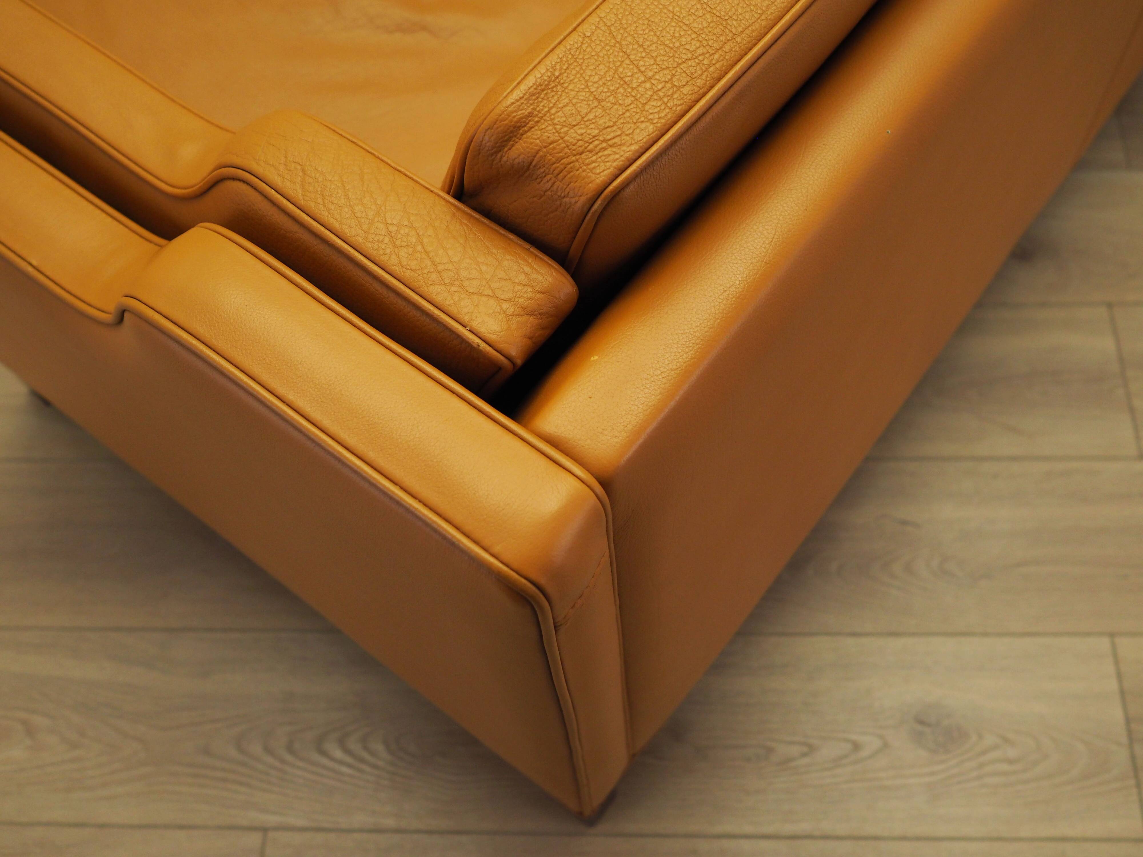 Orange leather sofa, Danish design, 1970s, production: Denmark