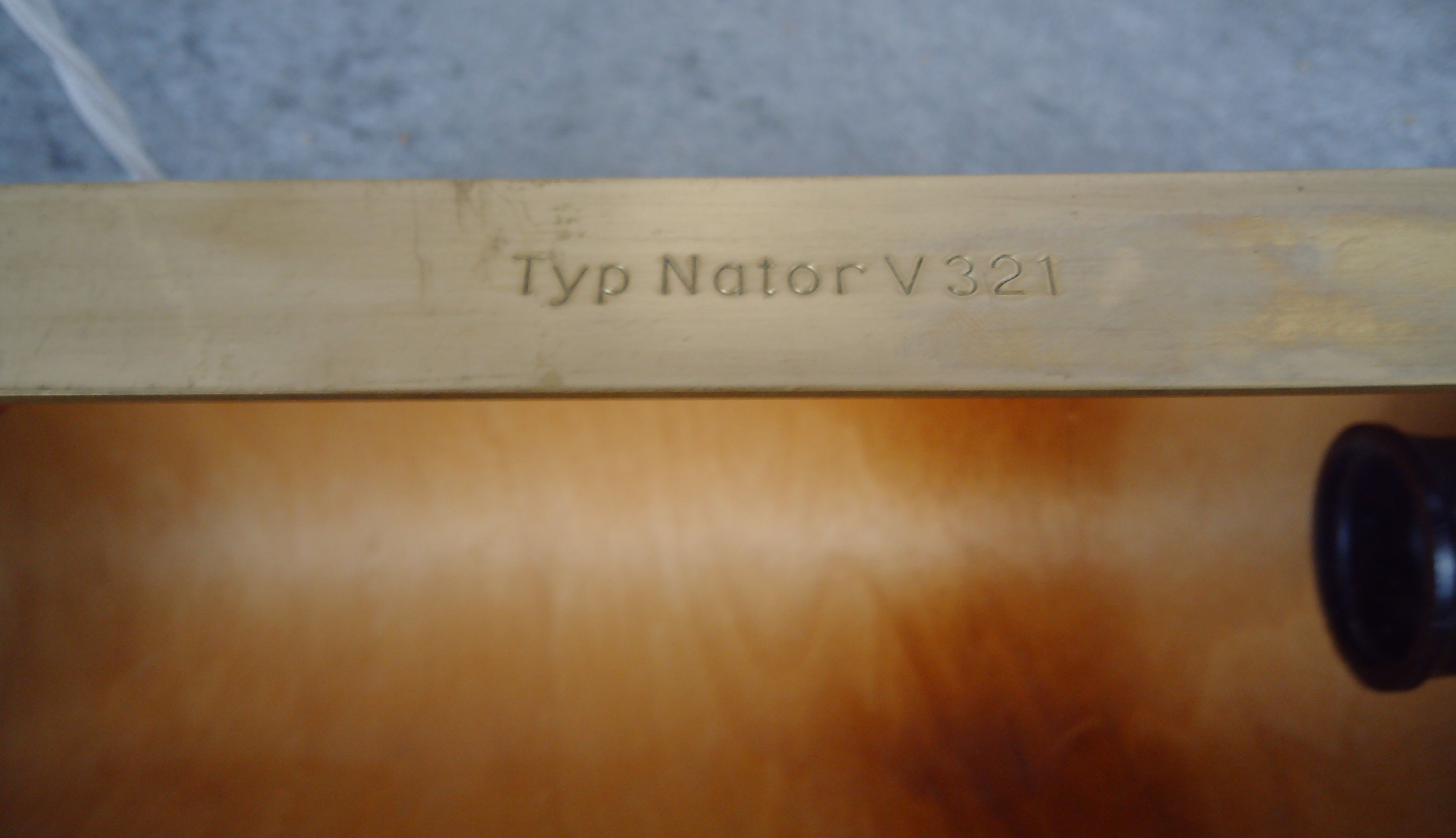 Pair of teak bedside sconces, model V321 from Nator