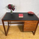 Bureau rétro vintage en teck et cuir du milieu du siècle – Élégant et fonctionnel des années 1960