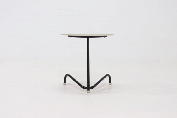 Table d'appoint tripode hollandaise par Kuperus années 1950