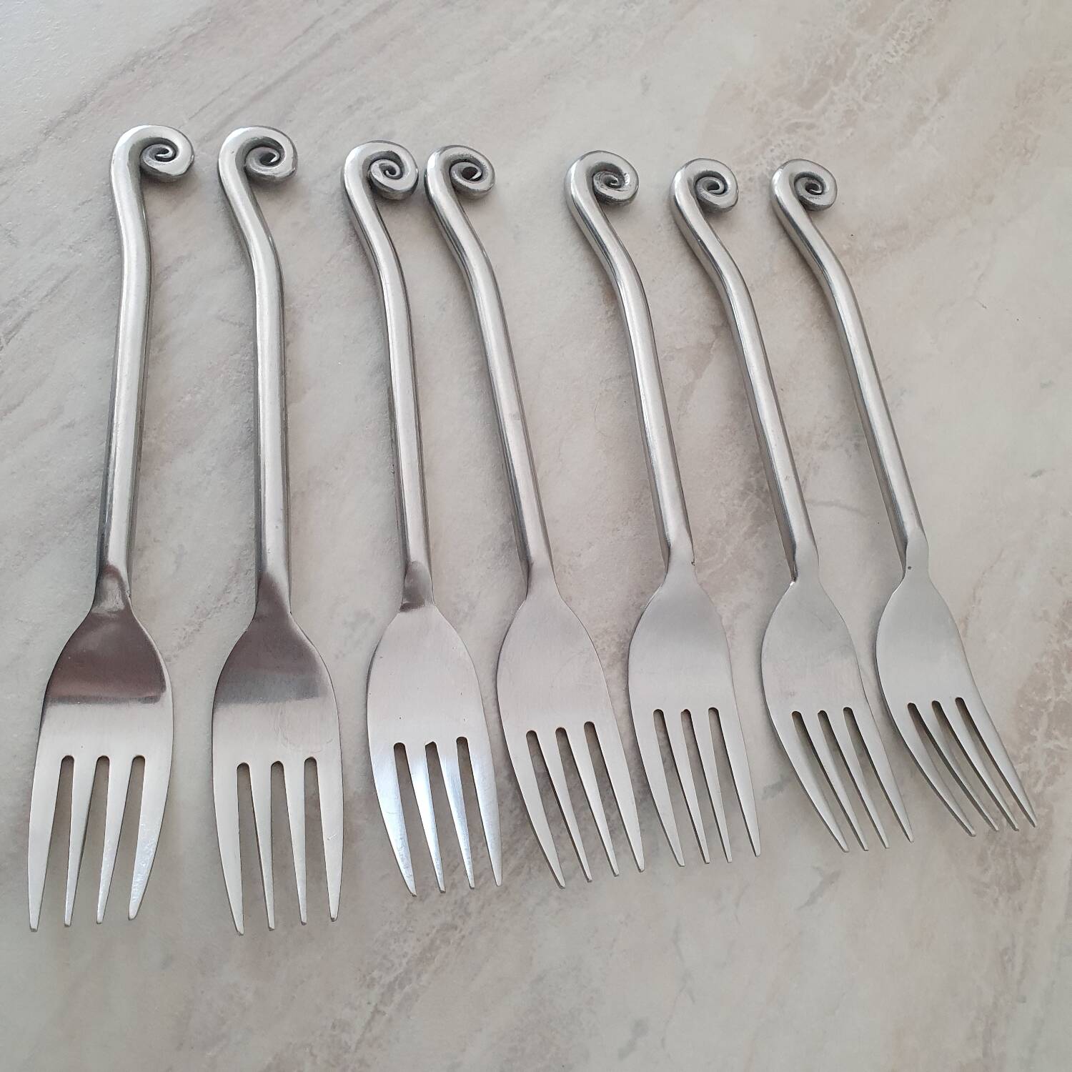 Twisted metal forks / spiral cutlery / twist