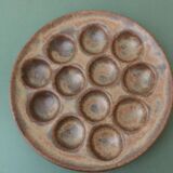 Two plates for 12 stoneware snails