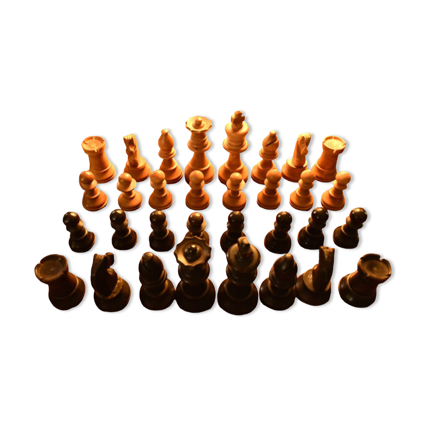 Old Staunton chess set in late nineteenth century wood