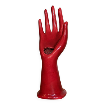 Main soliflore vintage en céramique rouge framboise